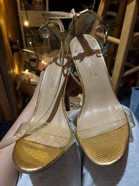 Shoe dazzle Gold Clear Strap High Heel